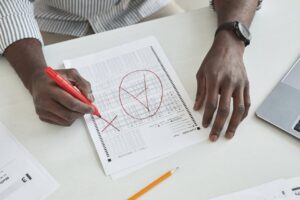 FCC: Como funciona a banca e dicas para passar nas provas